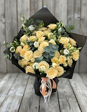 Букет цветов из:  Розы и Лизиантусы в Елани