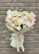 Букет цветов из:  Гвоздики, Розы, Лизиантусы и Хризантемы #REPLACE_PRED# Елани