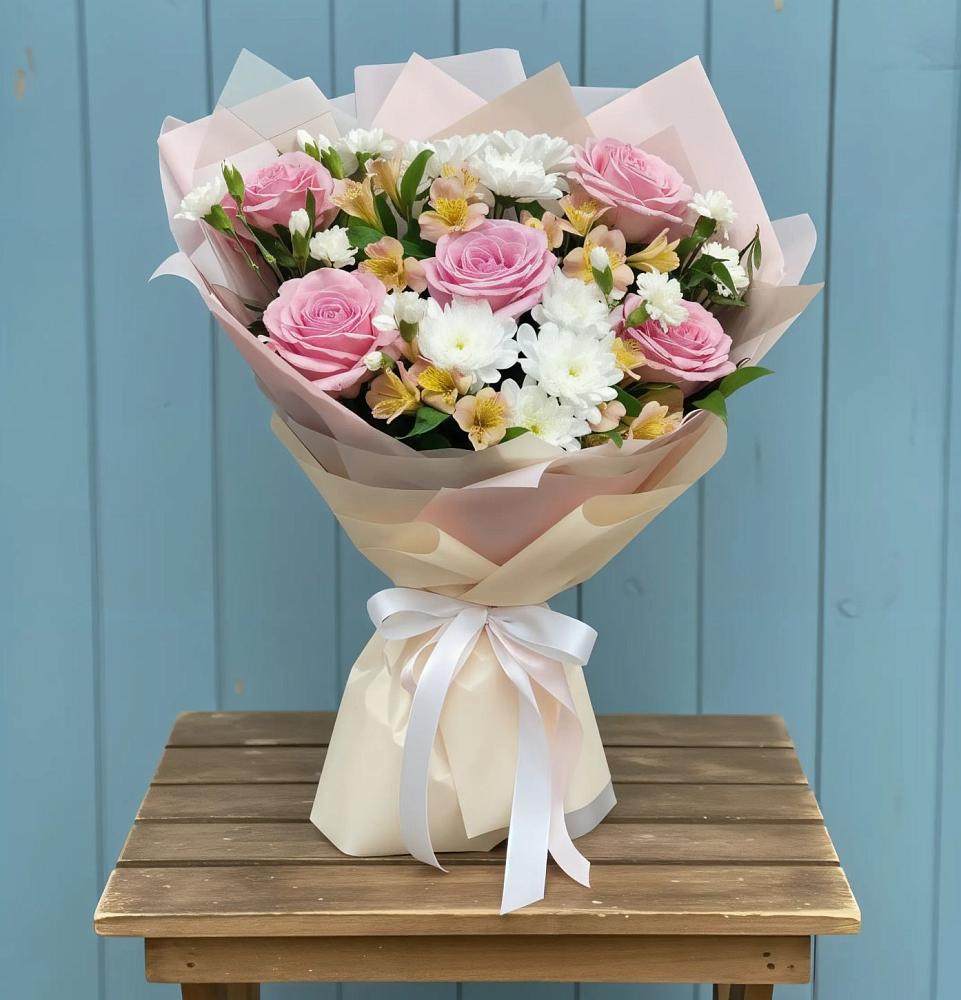 Букет цветов из: Гвоздики, Орхидеи и Розы в Елани