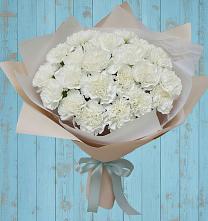 Букет цветов из:  Гвоздики в Елани