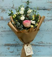 Букет цветов из:  Розы и Лизиантусы в Елани