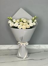 Букет цветов из:  Розы и Лизиантусы в Елани